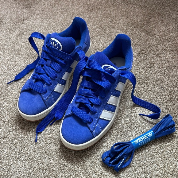 adidas Campus Suede Sneakers in Blue & White - Picture 3 of 7